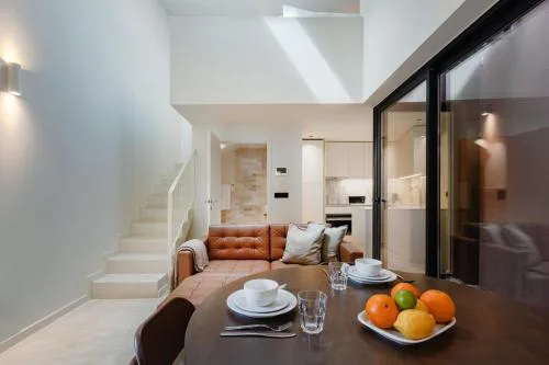 Minimalist Loft @ Terracotta Collection