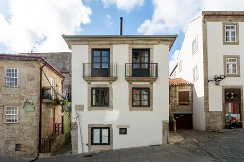 Miragaia Apartments by DA'HOME