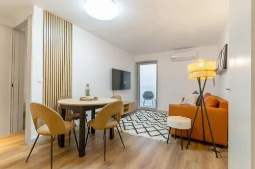 Modern 1BR Apartment - Brand New Bonjardim F