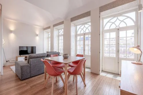 Modern Flat with balcony on Rua das Flores - 5th