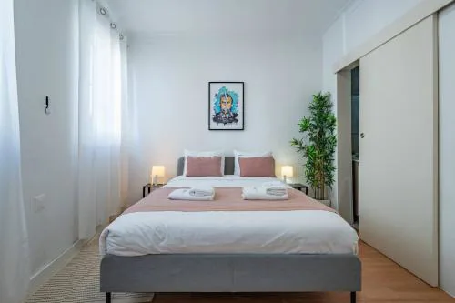 Oporto Maria Pia Suite 1