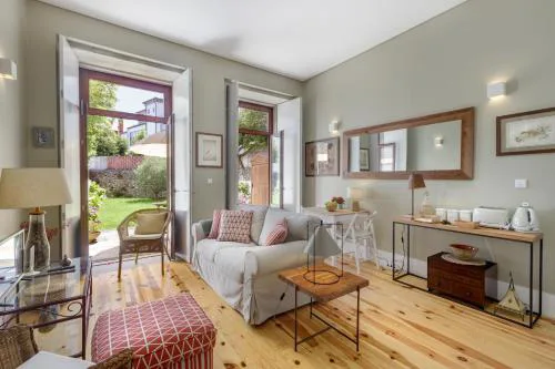 Oporto MyWish City Central Apartment with Private Garden