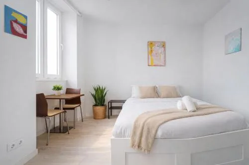 PortoNest Downtown Suites