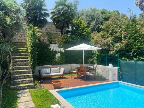 Signature Guesthouse 2