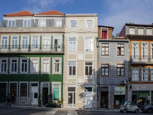 Stylish City-Center Retreat