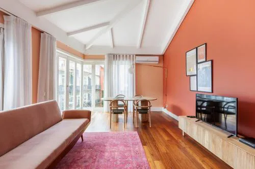 Superb Apartment in the HEART of Historical Center