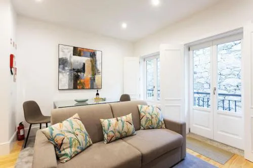 Sweet Porto Loft - Balcony & Central