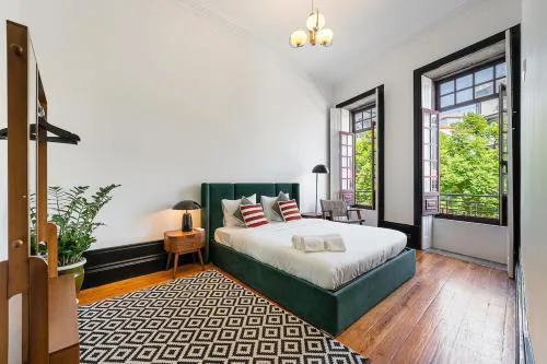 Terraced Apartment in the Heart of Porto - Free Parking