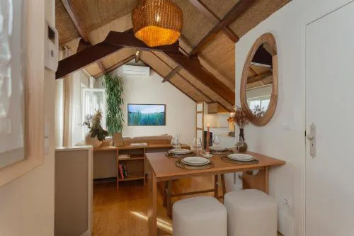 The Terraced Loft - Boho Elegance in Porto
