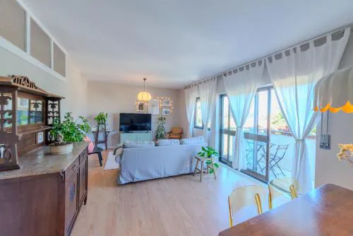 VIVA Spacious 3 bedroom apartment
