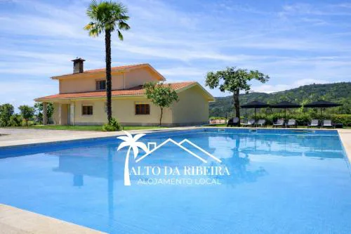 Casa Alto da Ribeira - Villa com Piscina Privada-10 Pessoas