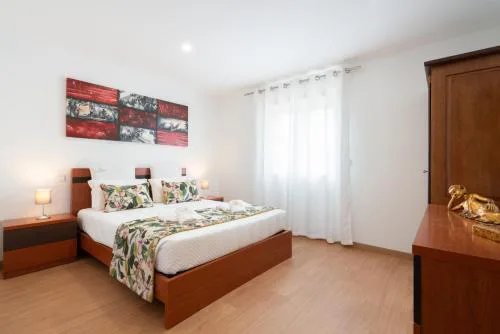 Casa Petisqueira 88-Paredes-Oporto