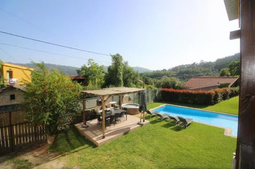 Casa da Pontelha by Gerês Casas