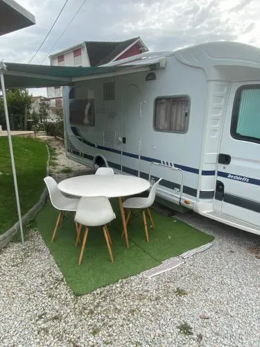 Autocaravana Dethleffs Globetrotter