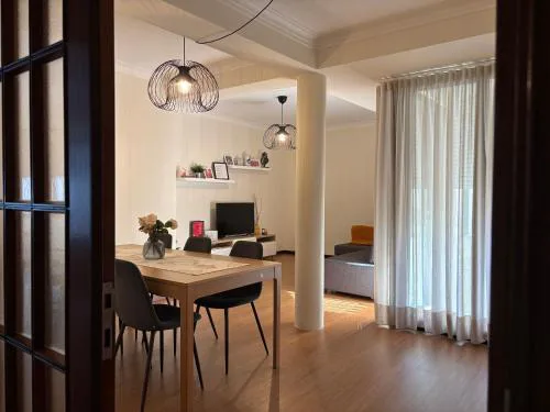 B Apartamentos Castelo