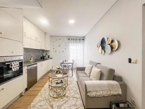 Viana Central - Historical City Centre Apartment