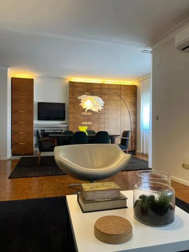 inluz apartment