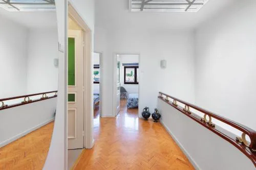 Azuaga House Sunny Charming Apt