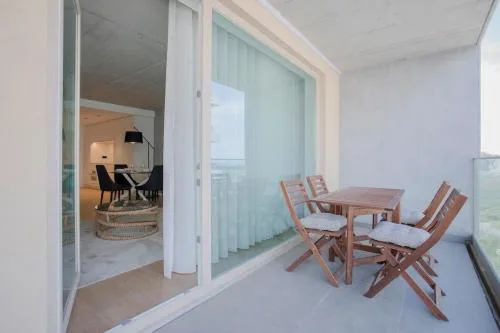 Liiiving in Gaia - Beach Seaside Apartment
