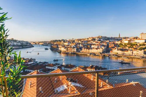 Local 167 - Oporto View House