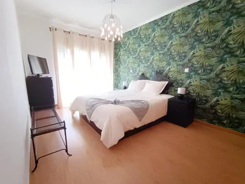 Stylish 1br in Gaia near Porto, sleeps 4