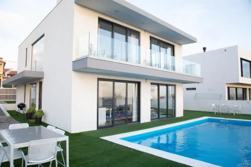 Palace of Paradise perfect for extended families and friends to make memories