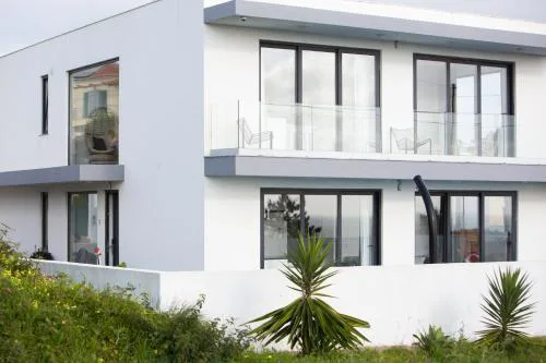 Praceta Porthaus - entire main house perfect for families traveling together