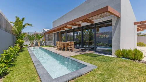 Stunning Beach House with Pool by LovelyStay