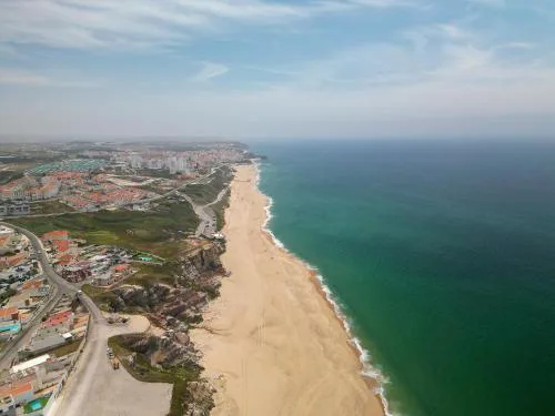 Casa De Sousa-Refúgio de Surf entre Peniche e Ericeira