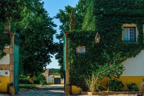 Casa das Naves de Sto António