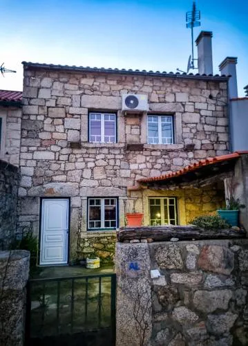 Casa Martins by Tear