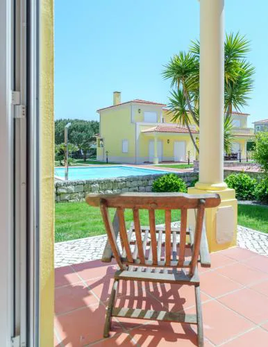 Pool Breeze apartment
