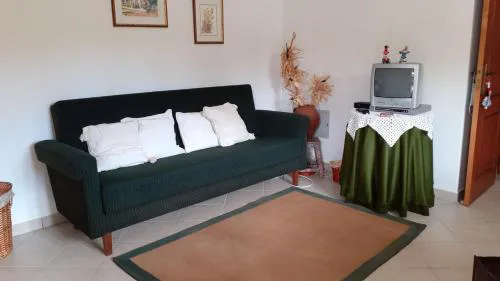 2-Bedrooms Sleeps 4 10 min drive to Coimbra