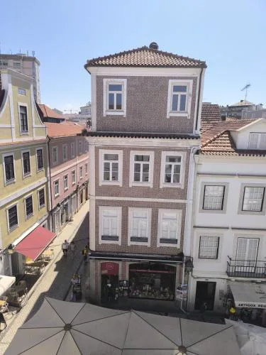 46 steps to beautiful apartment in city center