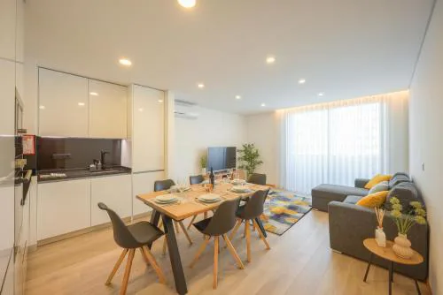 Alameda 74 Luxury Apartment & Parking by Home Sweet Home Aveiro