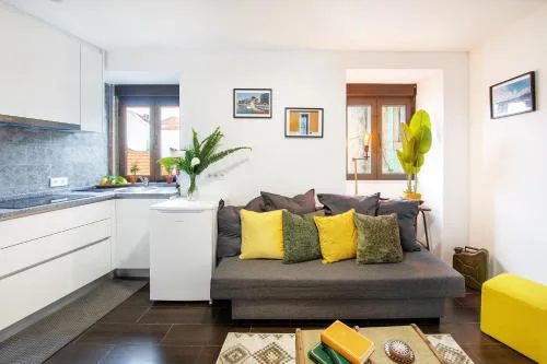 RIA SAL House 2