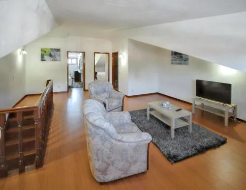 Spacious house in Santa Maria da Feira - 220 m² with city view