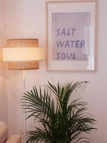 Barra B Suite Apartment - 4min walk from BEACH, Terrace