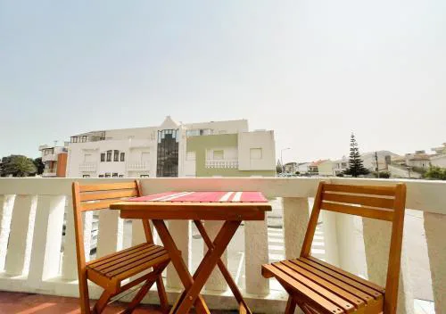 Beach Lovers Surf House - Aveiro - Praia da Barra