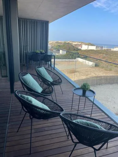 LUX BeACH