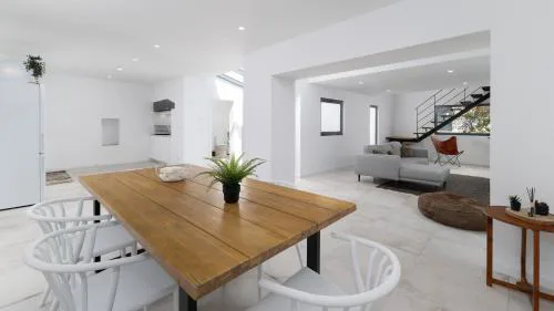 Casa de São Pedro - Bright Modern Loft in PDL