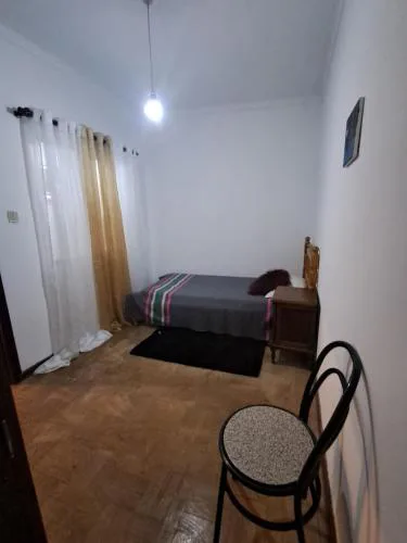 Quarto Privado em Moradia T3