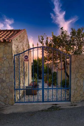 Rural Retreat - Quinta Sol 3 Bedroom House - Nazaré, Portugal