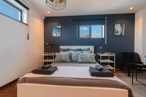 7Min to Uni Sé-Velha - AC - Work Desk - 300MBs WiFi - Suite 9