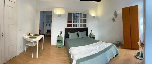 Aconchegante - OldGold Apartment B