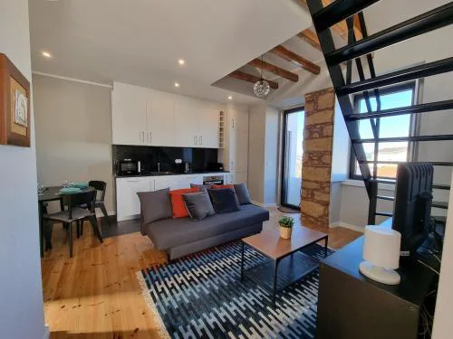 Santa Clara Heights -3 bdr APT by Feelcoimbra