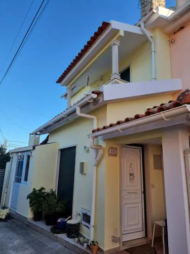 Sun And Ocean House with 2 bathrooms