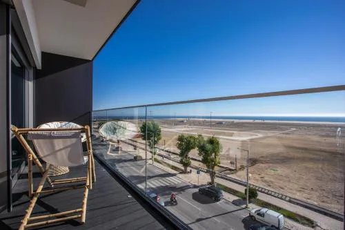 Ocean 52 by Rent4All