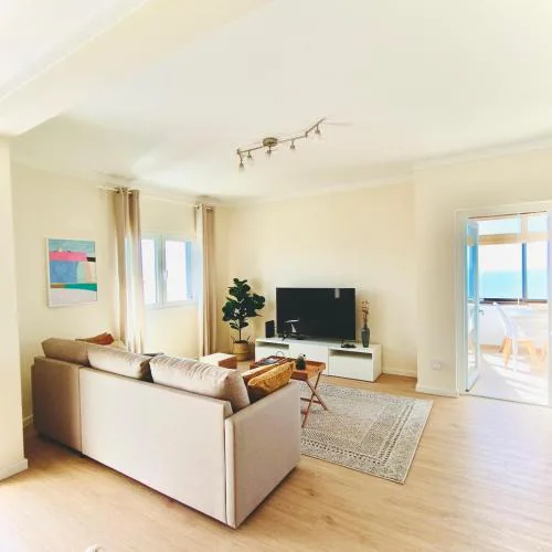 Foz do Arelho Sunset Sea Views Apartment