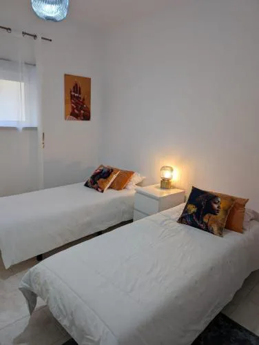 Cozy large rooms in Minde, Fatima